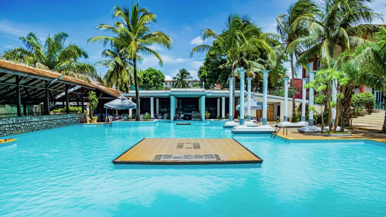Le Grand Hotel Diego Antsiranana Exterior foto