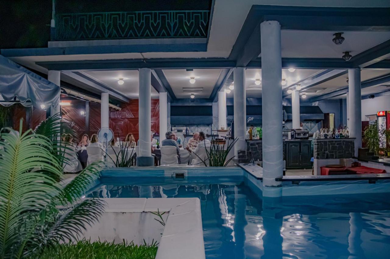 Le Grand Hotel Diego Antsiranana Exterior foto