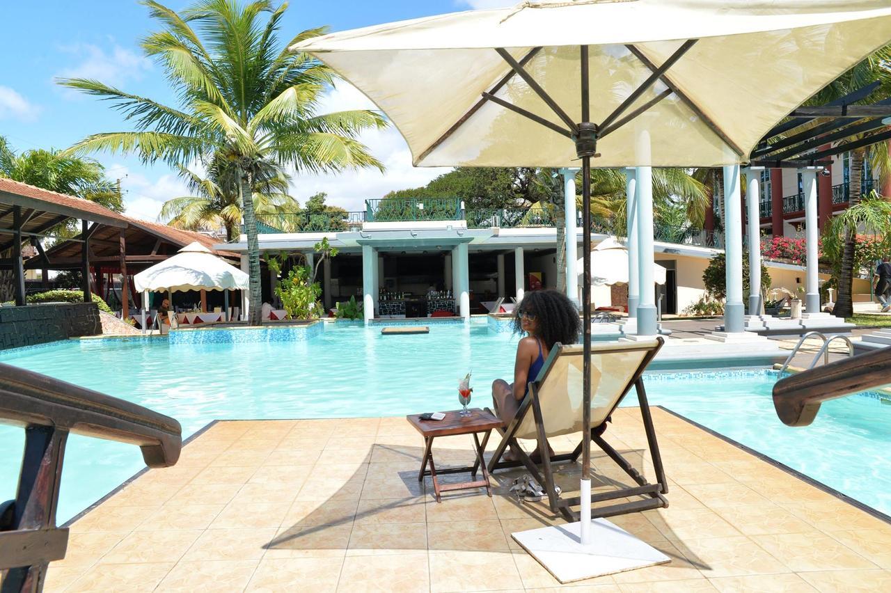 Le Grand Hotel Diego Antsiranana Exterior foto