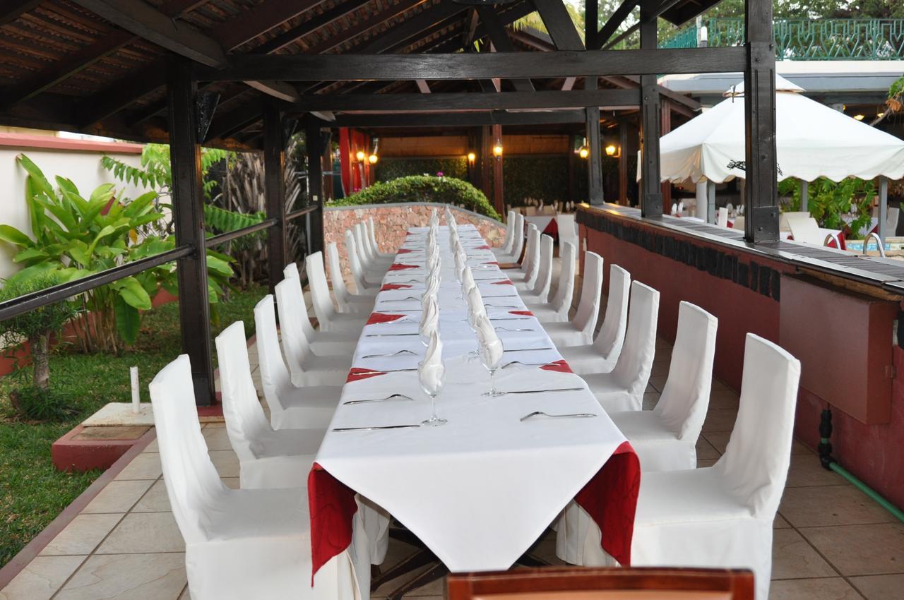 Le Grand Hotel Diego Antsiranana Exterior foto