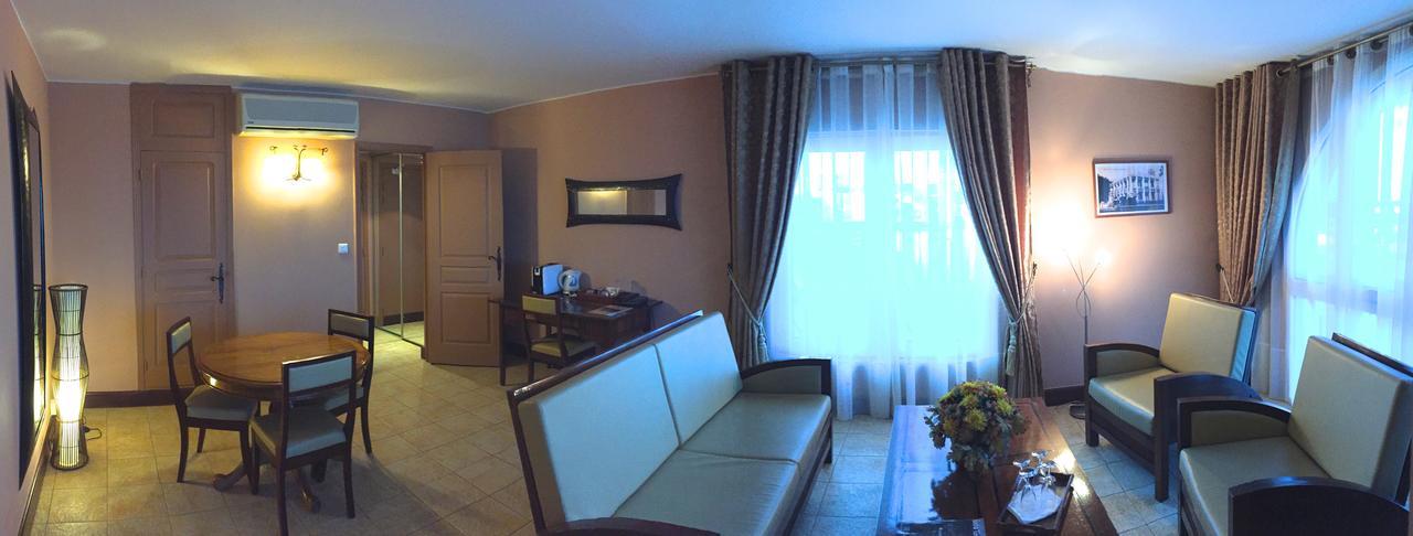 Le Grand Hotel Diego Antsiranana Exterior foto