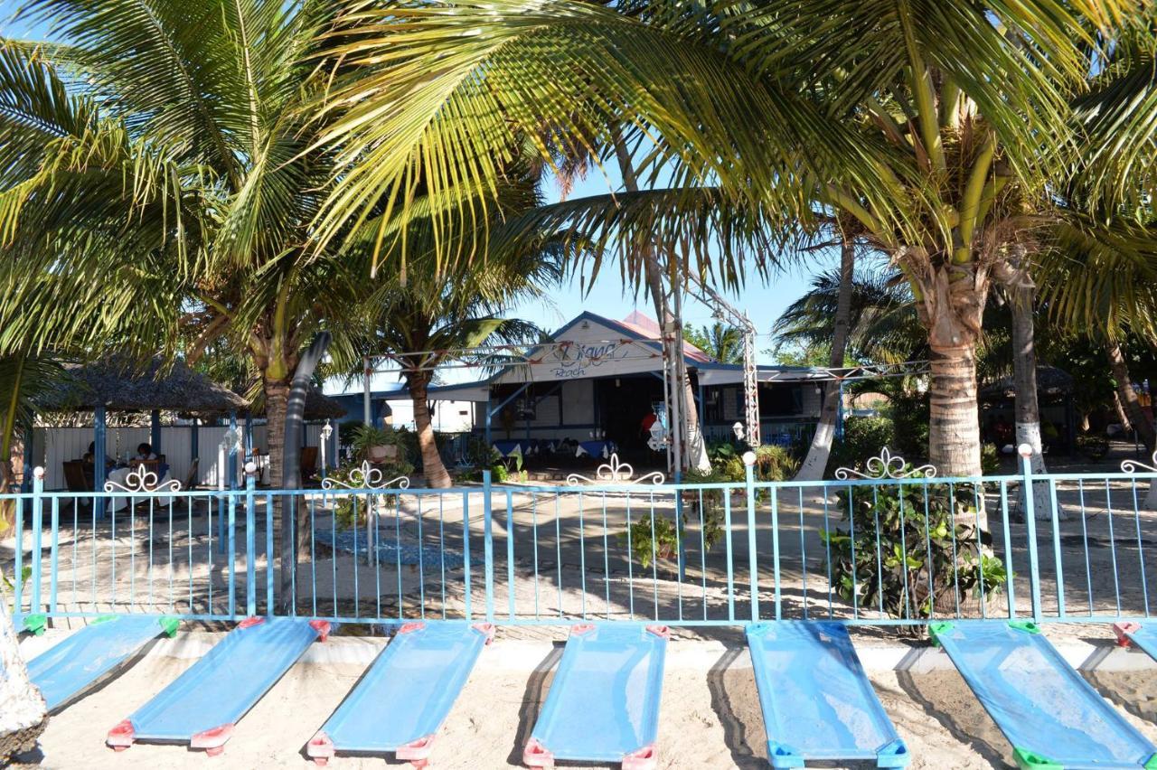 Le Grand Hotel Diego Antsiranana Exterior foto